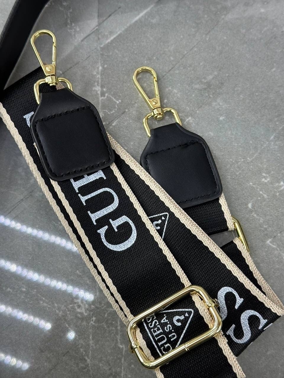 женская сумка guess,guess сумка на плечо,сумка guess женская через плечо,сумка через плечо guess,сумка guess