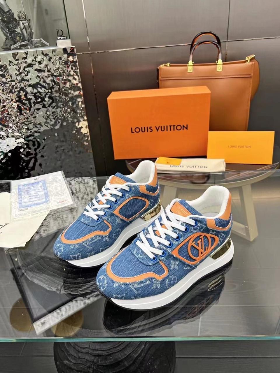кроссовки louis vuitton premium синие,женские текстильные кроссовки louis vuitton 2026 neo run синие с оранжевым с монограммой,кроссовки louis vuitton,женские кроссовки louis vuitton,кроссовки женские