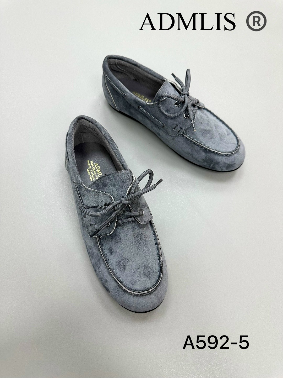 ,женские серые замшевые лоферы loro piana open walk,мокасины loro piana,замшевые мокасины,замшевые лоферы