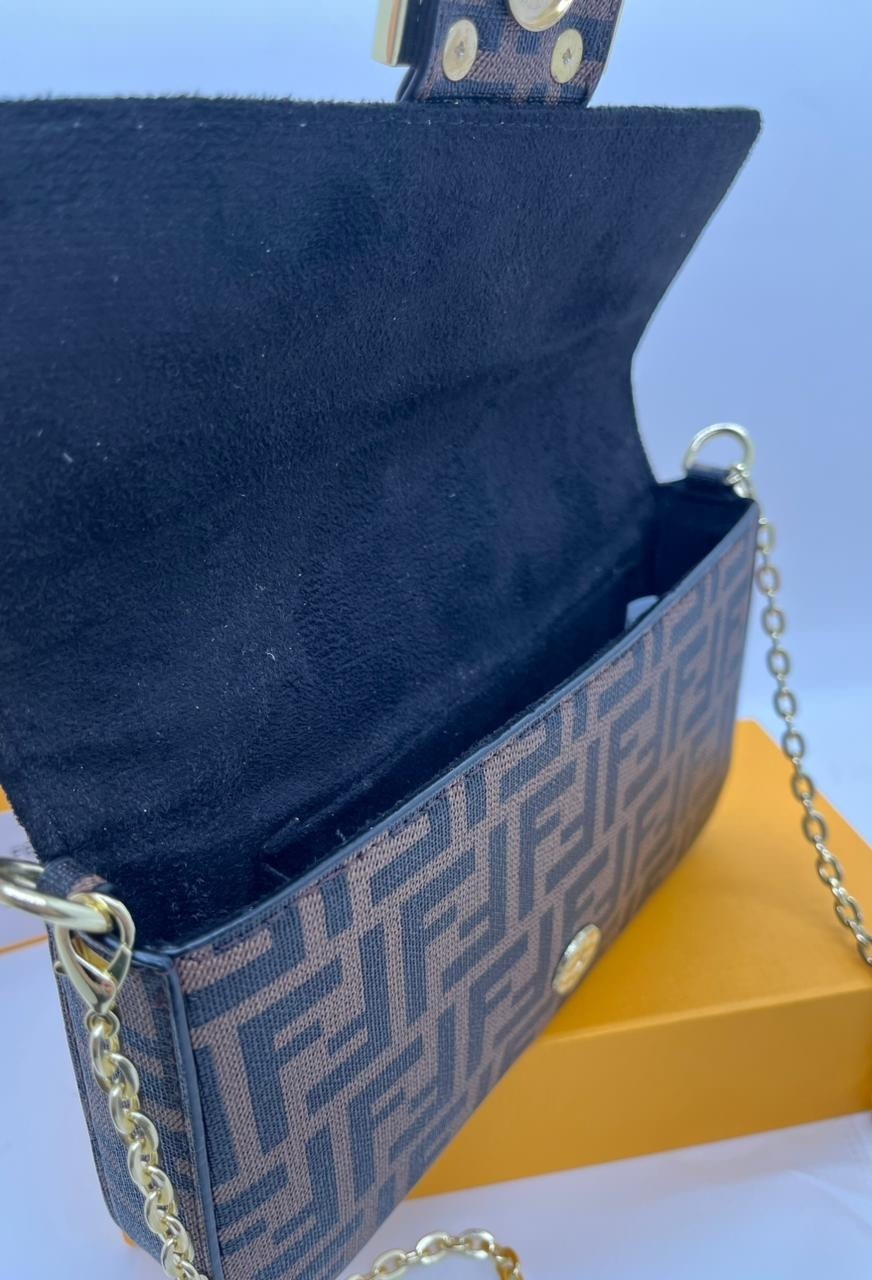 fendi сумка,fendi сумка fendi,сумка fendi baguette,женская сумка fendi,fendi сумка на плечо