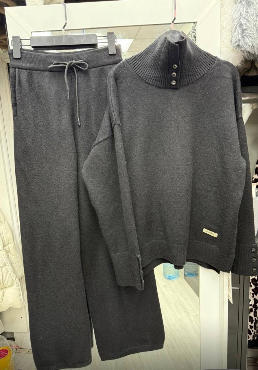 loro piana кашемировый костюм,костюм двойка кашемир,трикотажные костюмы,кашемировый костюм loro piana женский,женский костюм