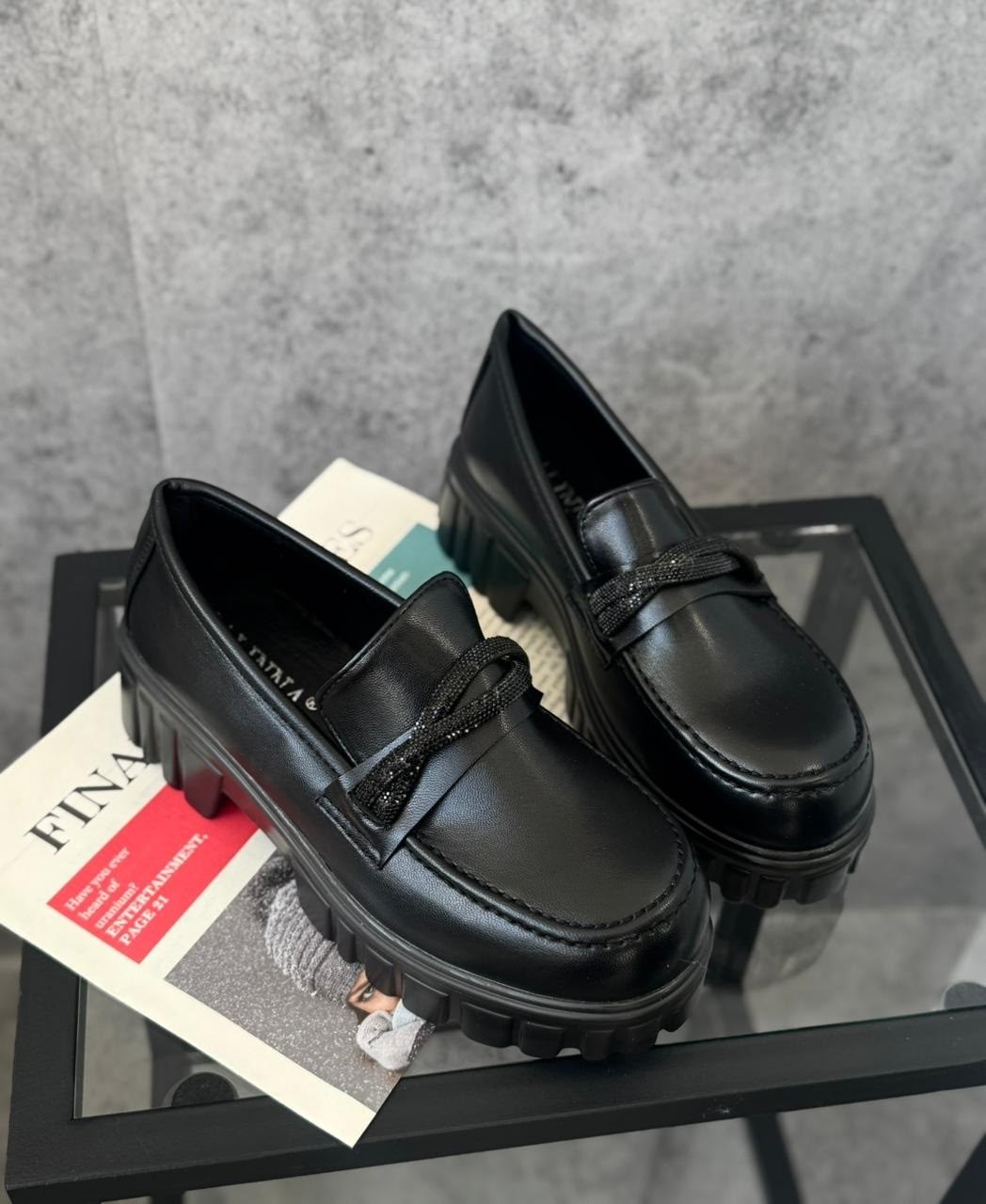 сумка miu miu,стеганая сумка arcadie miu miu черный,женская сумка miu miu,сумка miu,женская черная кожаная сумка miu miu arcadie