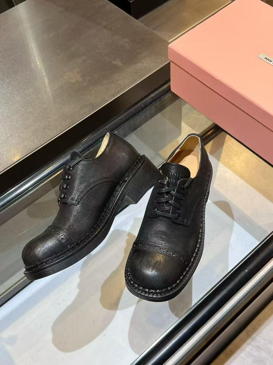 ,туфли мужские,ботинки salvatore ferragamo,мужская ,прада