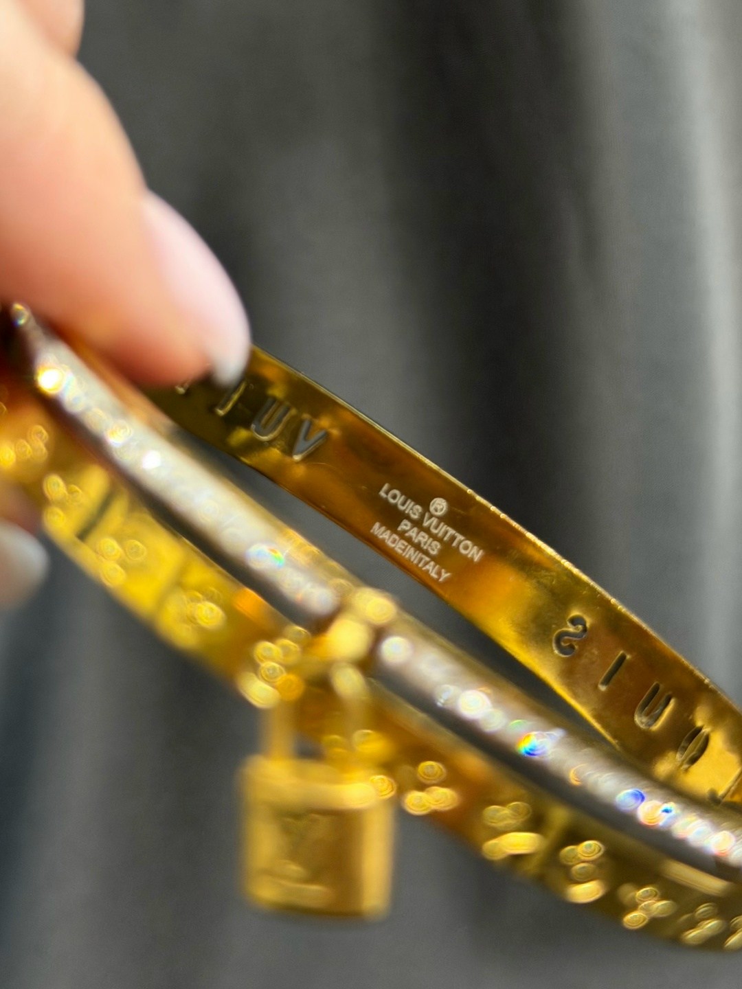женские браслеты,золотой браслет,браслет louis vuitton,браслет,браслеты для женщин