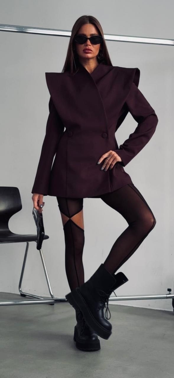 высокая мода,стильная куртка,мода стиль,стильное платье