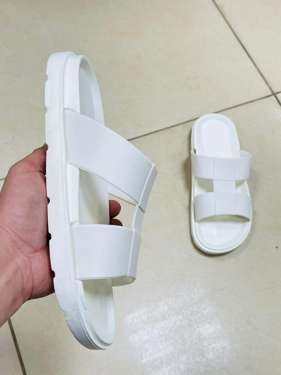 сандалии мужские,,мужские шлепанцы,сандалии модные,женские шлепанцы