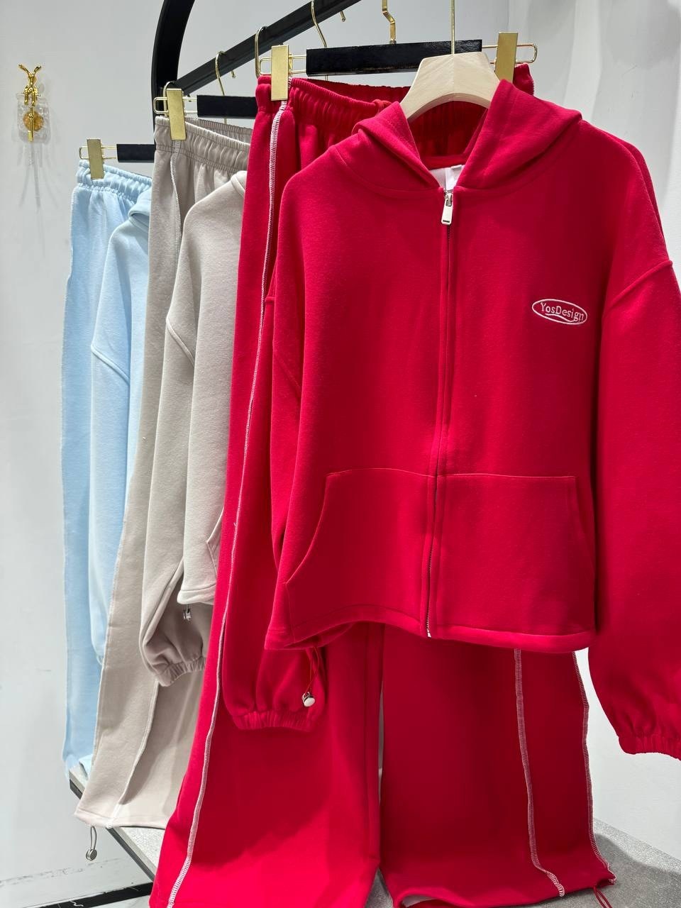 спортивные костюм,спортивные костюмы женские,женская спортивная одежда,спортивный костюм стильный,стиль спортивный