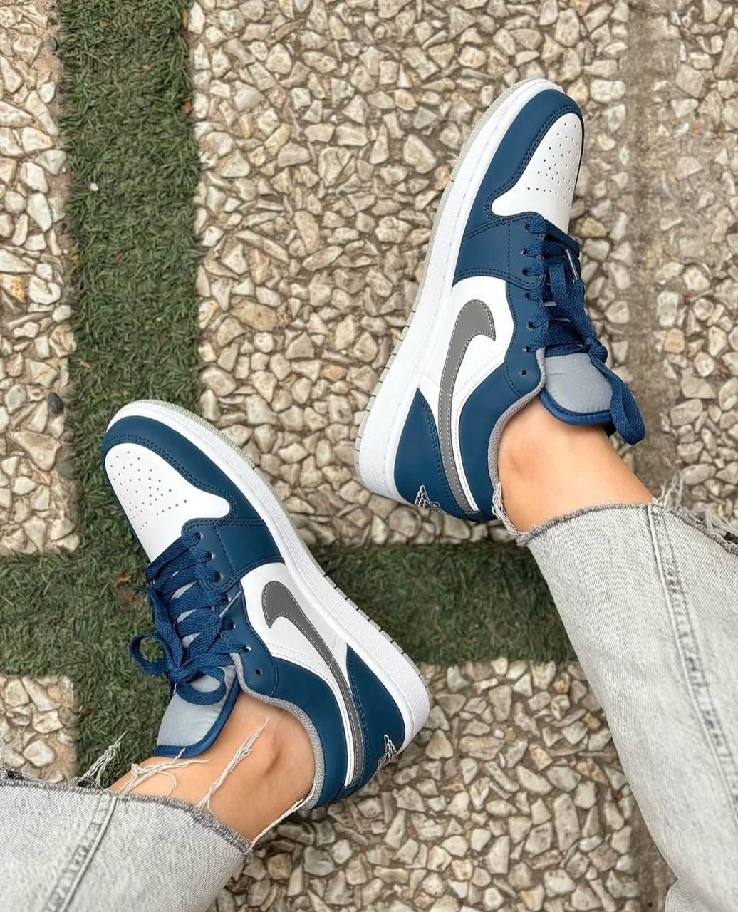 air jordan 1 low true blue,nike air jordan 1 low,кроссовки nike air jordan 1 low,кроссовки,air jordan 1 low true blue 553558-412