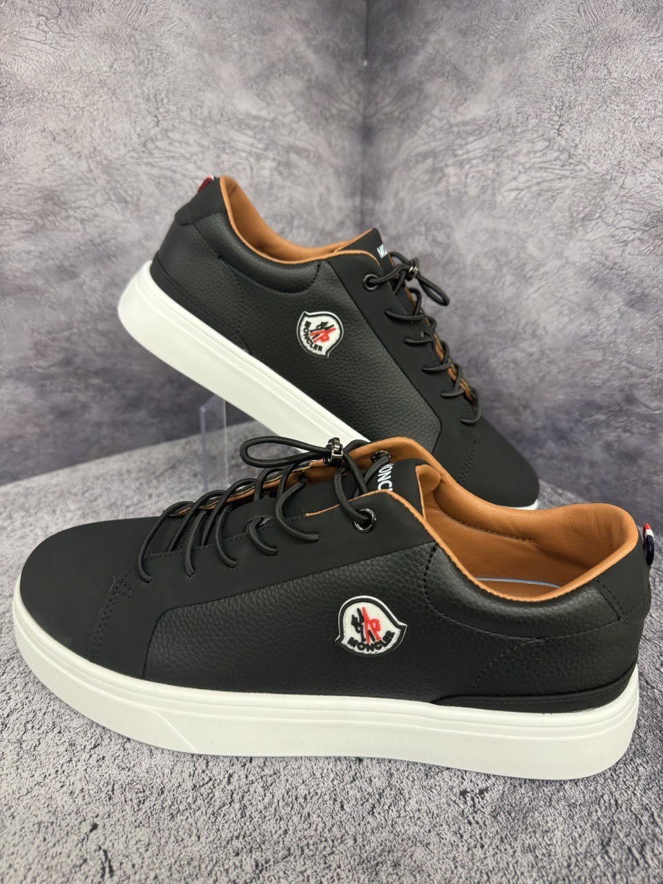 ,повседневные кроссовки,модные кроссовки,мужские кроссовки,кроссовка мужской