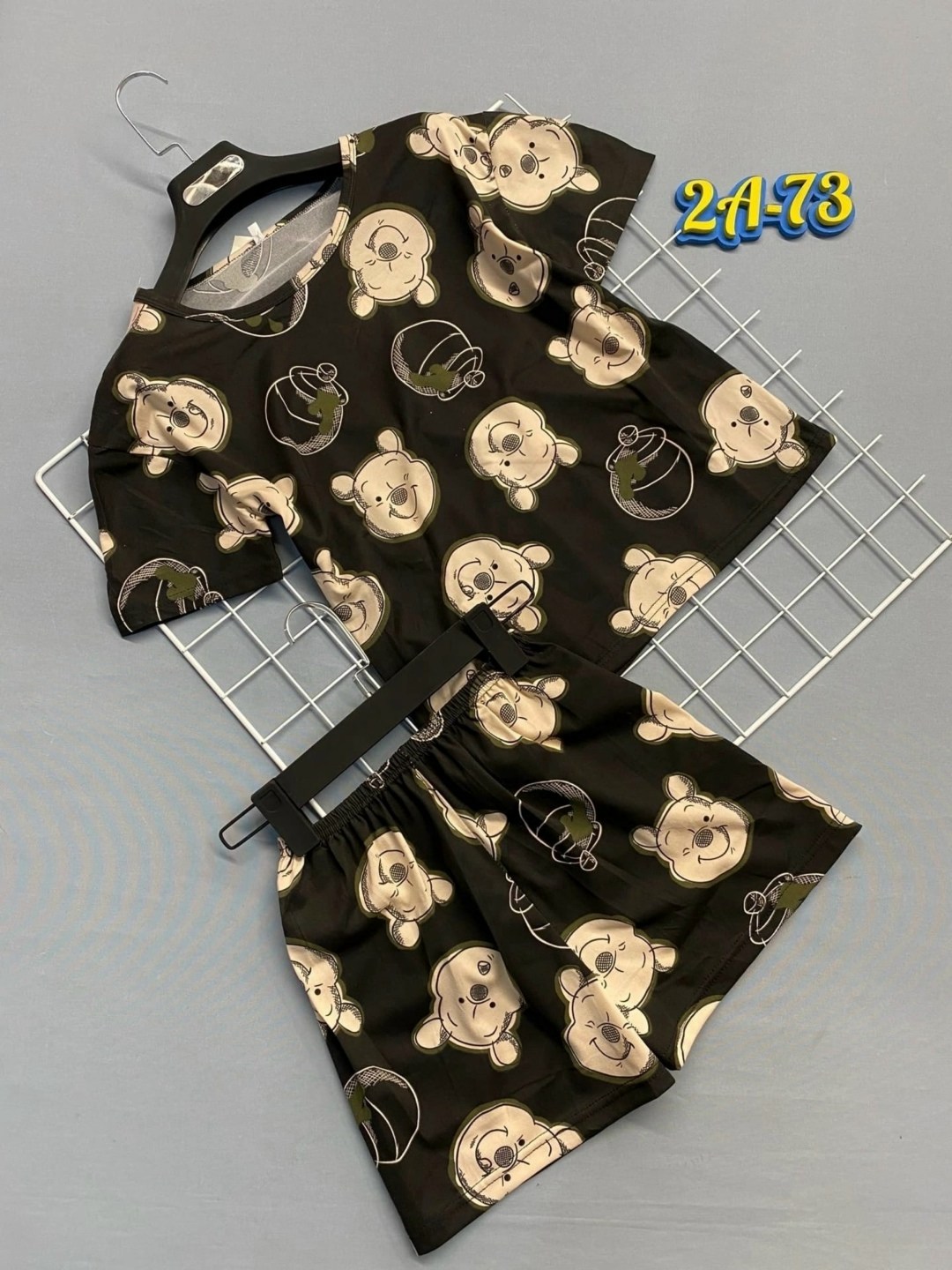 пижама с багз банни женская,пижама женская,стильная пижама,пижама женская с шортам,пижам