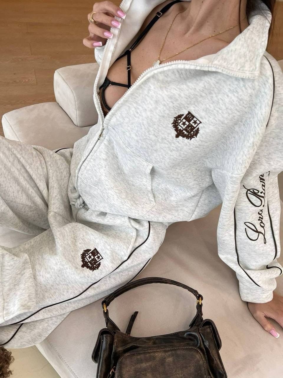 спортивный костюм женский,стильные костюмы,спортивный костюм,брючный костюм