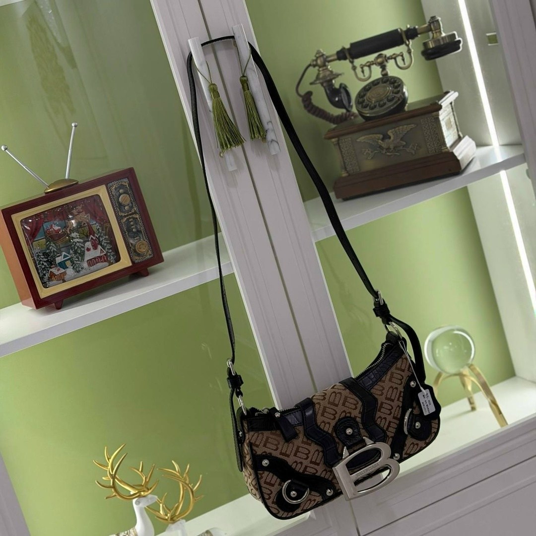 сумка balenciaga,сумка,модная женская сумка,женская сумка balenciaga,сумка модная