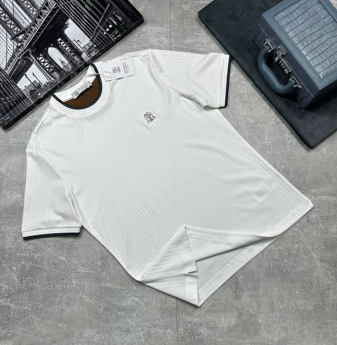 футболки для женщин,футболки модные,футболки женская,женская базовая футболка