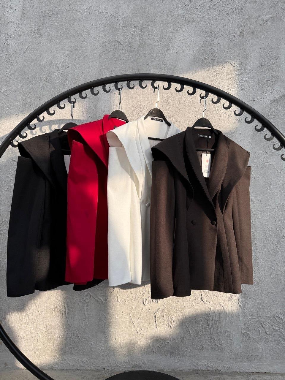 женский костюм,пиджак,стильный жакет,женский однотонный блейзер twotwin,белый костюм