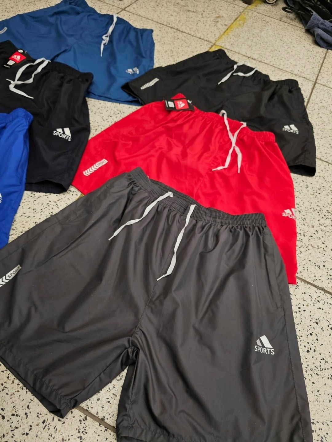 шорты мужские,шорты мужские спортивные,спортивные шорты,шорты для мужчин,шорты