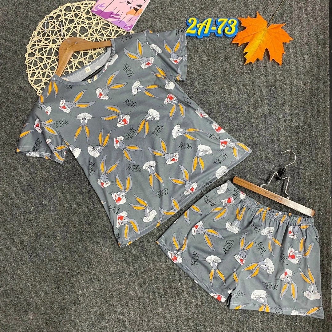 пижама с багз банни женская,пижама женская,стильная пижама,пижама женская с шортам,пижам
