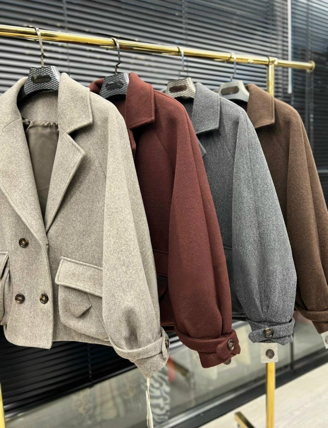 полупальто,пальто женское,шерстяное пальто,демисезонное пальто,короткие пальто