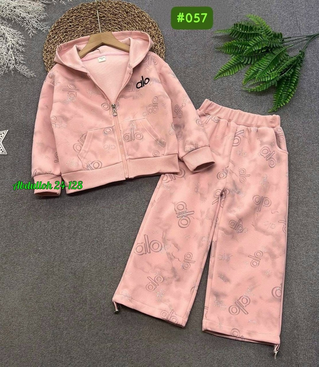 комплект для девочек (жакет, брюки) в розовом оттенке 22/23028п-7 mark formelle,спортивный костюм для девочек,комплект для девочек (жакет, брюки) в розовом оттенке,костюм спортивный,костюм для девочек