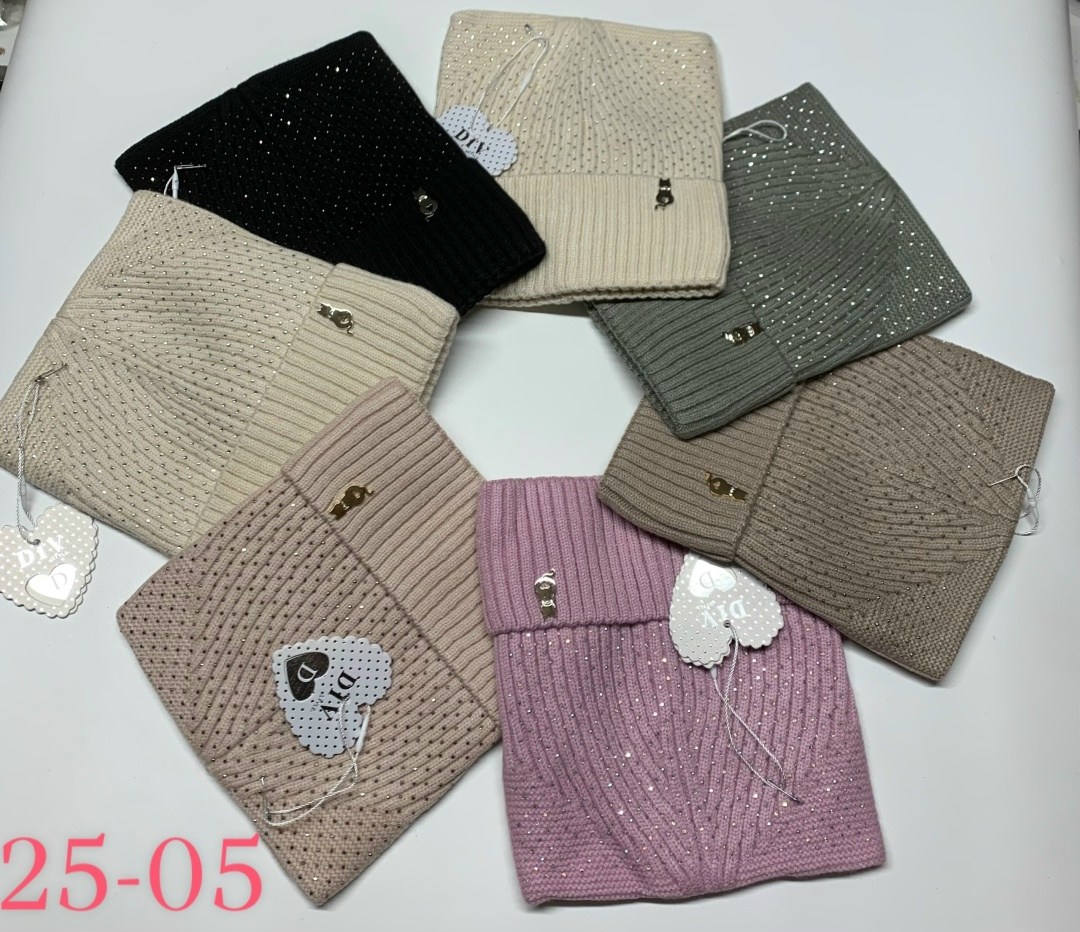 шапка для девочек,женская вязаная шапка,вязаная шапочка,шапка,зеленая шапка