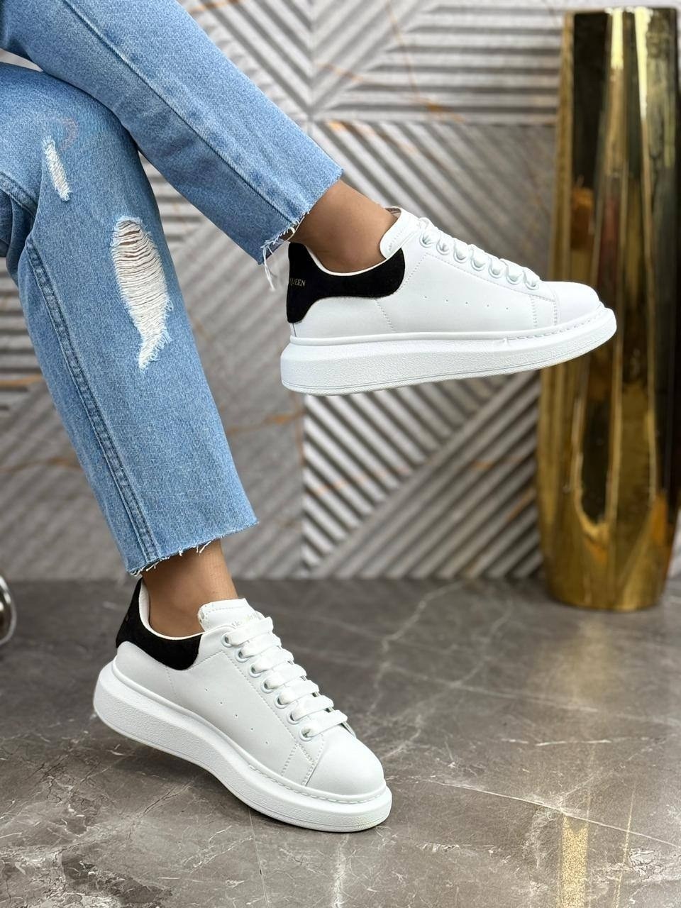 alexander mcqueen кеды,кроссовки alexander mcqueen,женские кроссовки alexander mcqueen,,кроссовки александр маккуин