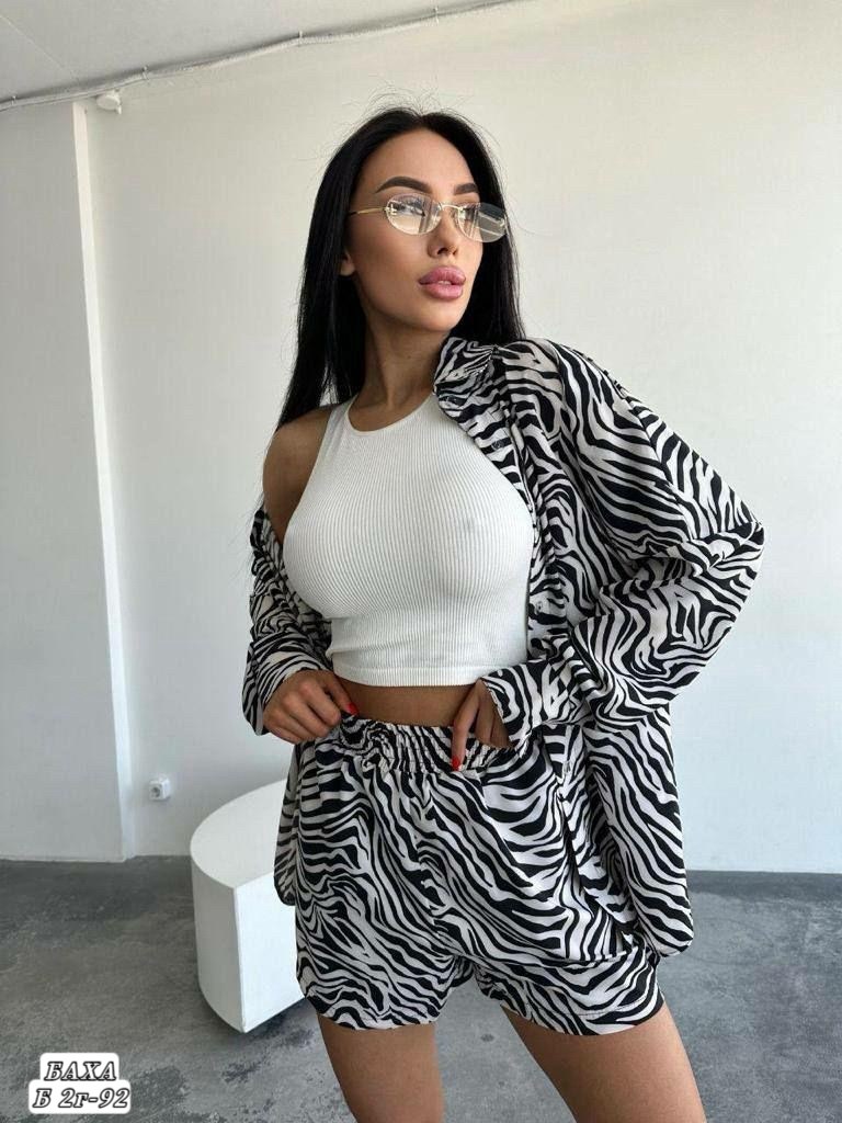 костюм женский,костюм зебра женский с шортами,костюм с шортами зебра,летние костюмы женские,женский костюм с шортами и рубашкой