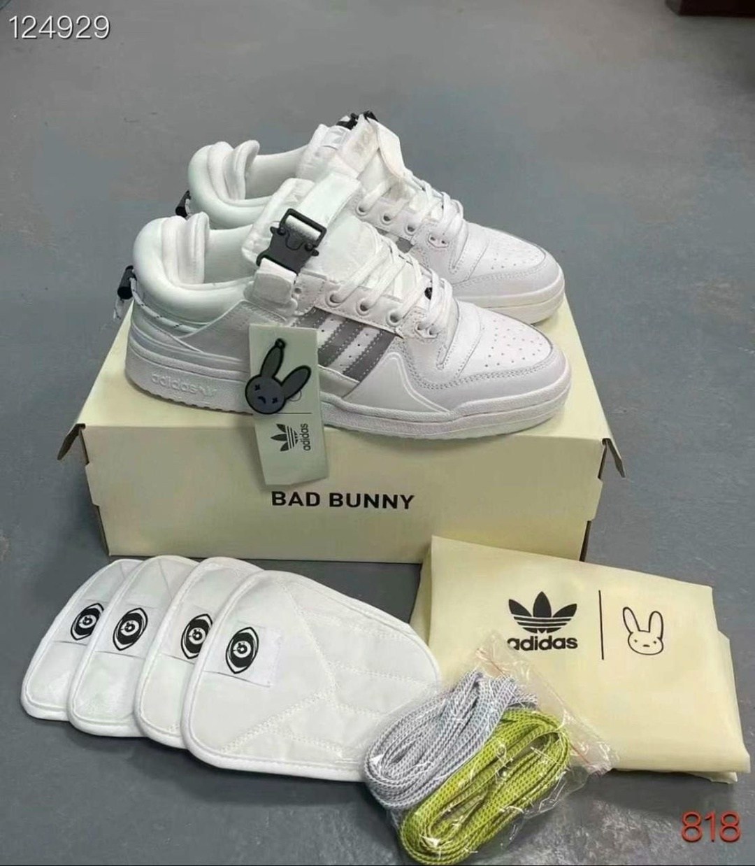 кроссовки adidas forum low bad bunny,adidas forum low bad bunny белые,adidas bad bunny белые,кроссовки adidas bad bunny,bad bunny x adidas