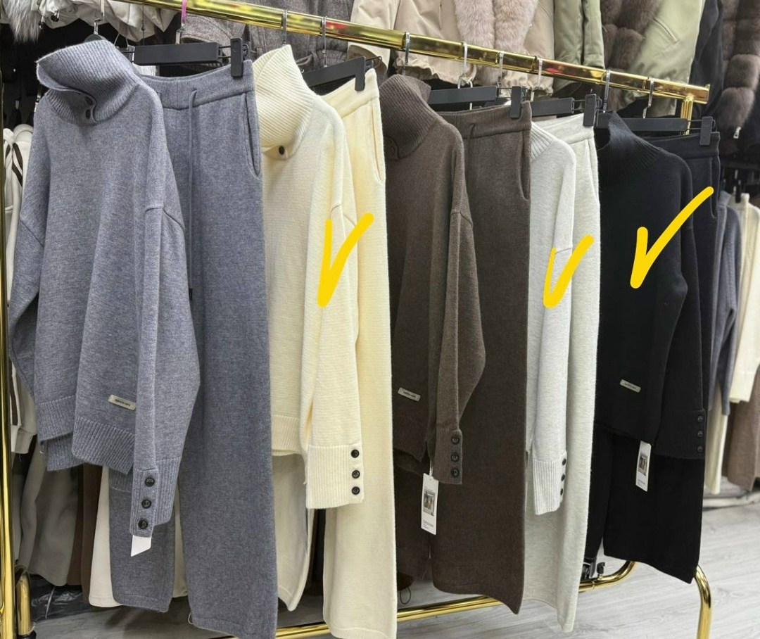 loro piana кашемировый костюм,костюм двойка кашемир,трикотажные костюмы,кашемировый костюм loro piana женский,женский костюм