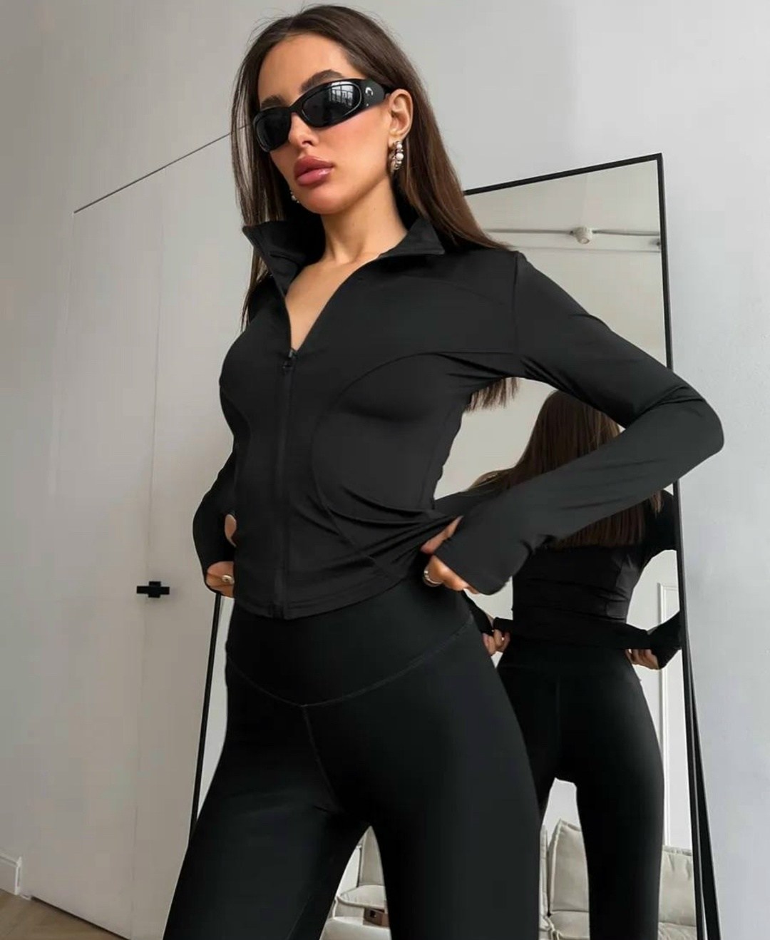 женская спортивная куртка на молнии с воротником-стойкой и длинным рукавом,куртка спортивная,женская кофта,кофта на молнии,кофта на молнии женская