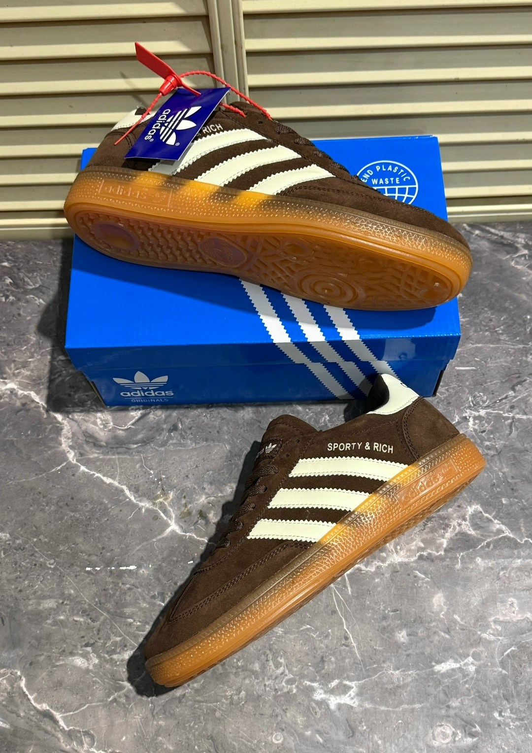 кроссовки adidas handball spezial,кроссовки летние adidas sporty and rich adidas цвет коричневый,кроссовки adidas handball spezial sporty & rich brown,кроссовки adidas spezial,кроссовки adidas handbal