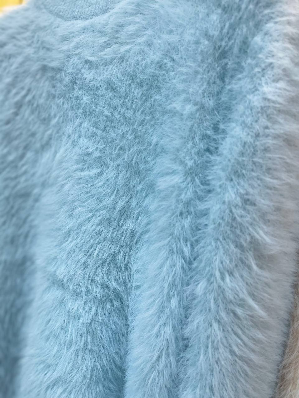 пушистый свитер,модные свитера,джемпер пушистый,женская кофта,короткий мохеровый свитер с длинным рукавом