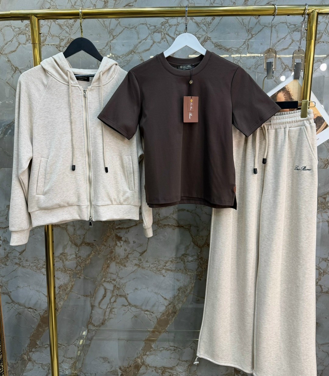 трикотажные костюмы,спортивный костюм,спортивный женский костюм