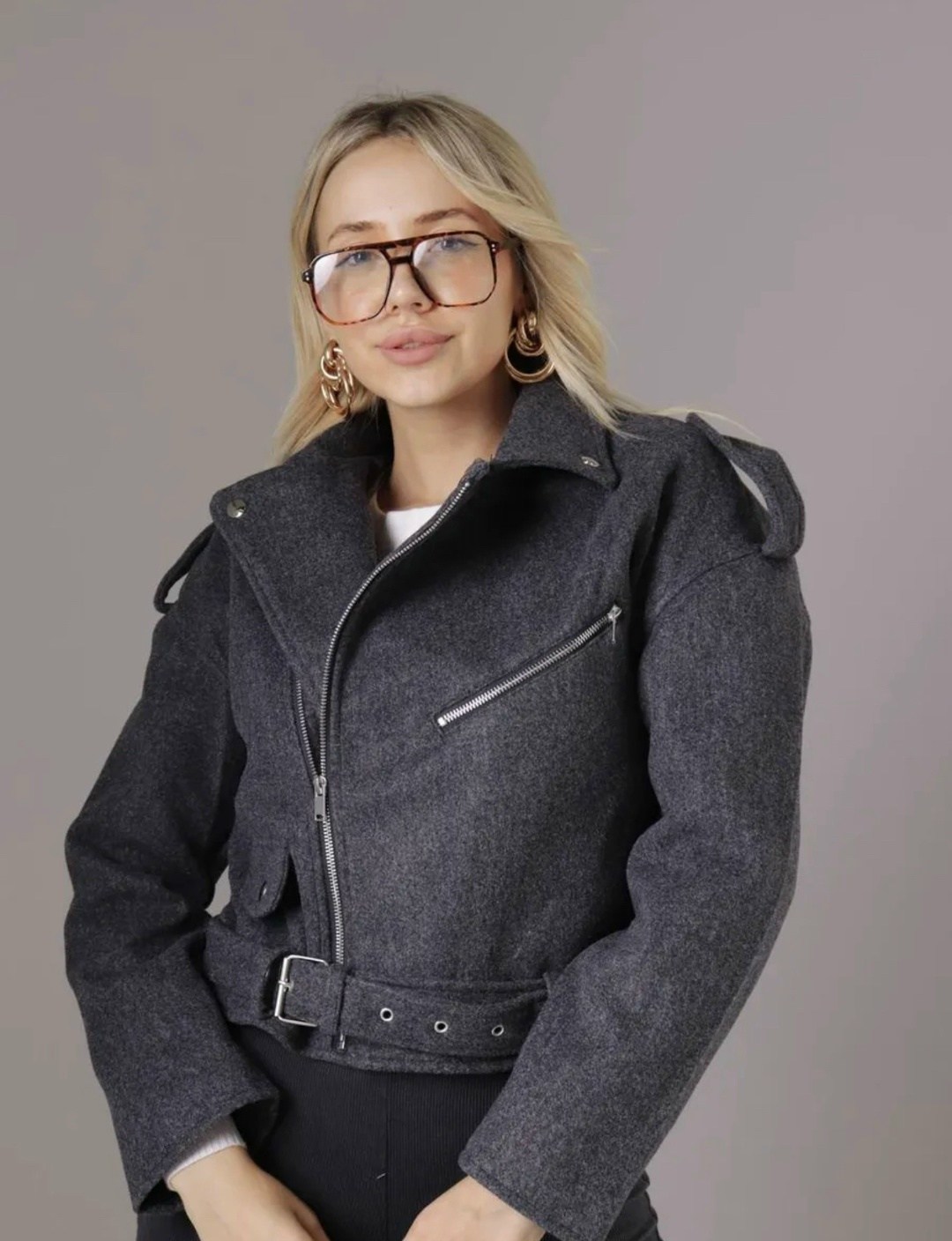 полупальто куртка,стильная куртка,куртка косуха из пальтового материала,куртка косуха из драпа пальтового материала yanalis 217682790,куртка косуха удлиненный драповый