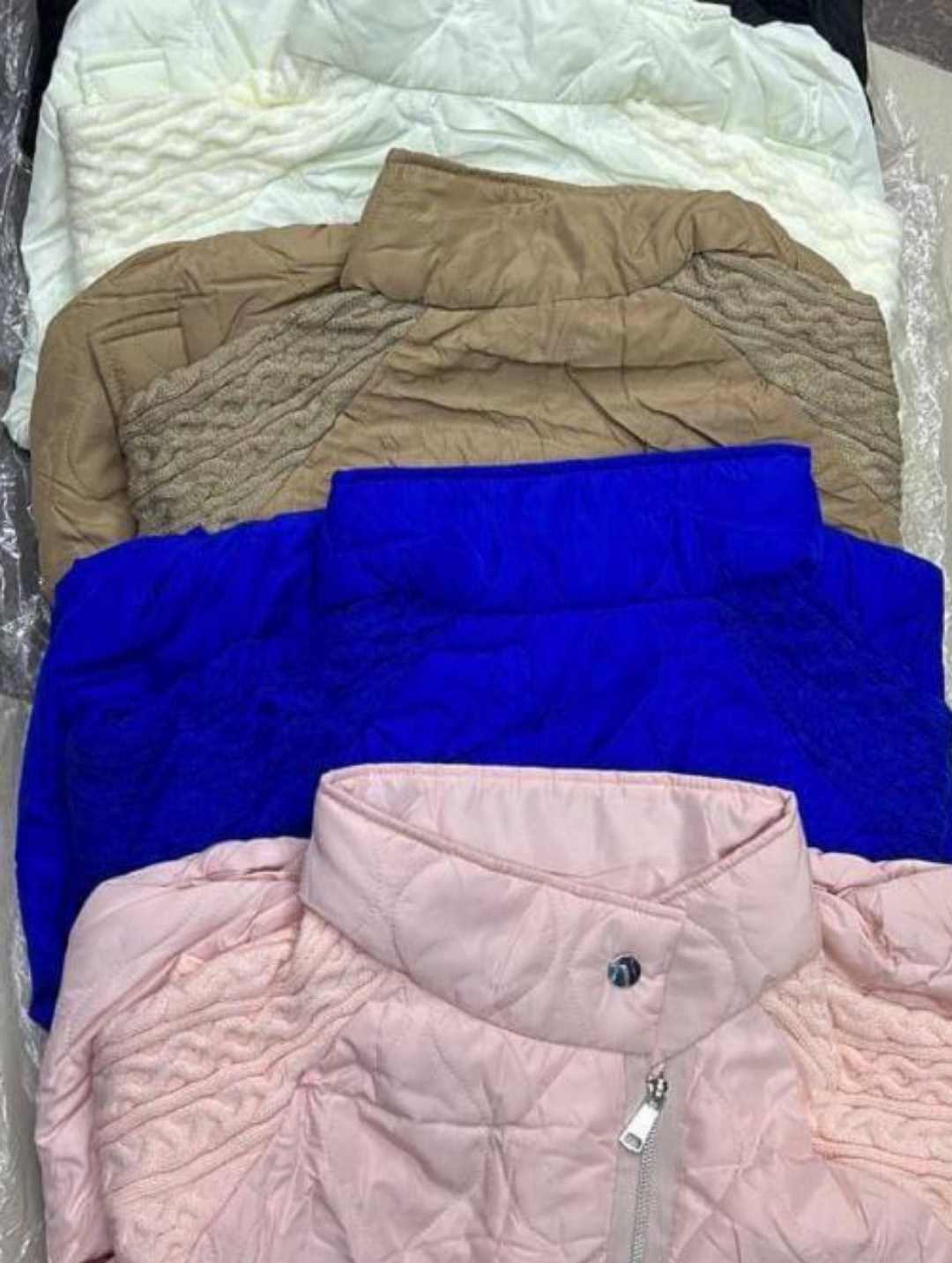 куртка женская синия,легкая куртка,куртка женская,куртки ,куртка модная