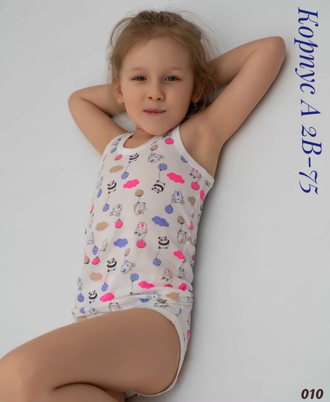 детское нижнее белье для девочек,детское нижнее белье,детское белье для девочек,комплект нижнего белья для девочки,девочка в нижнем белье