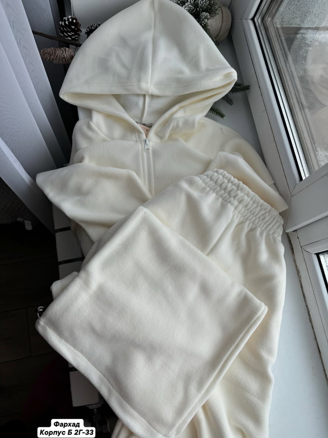 велюровый костюм,велюровый спортивный костюм,женский костюм оверсайз из велюра happyfox,костюм женский велюровый оверсайз happyfox серый,костюм велюровый женский