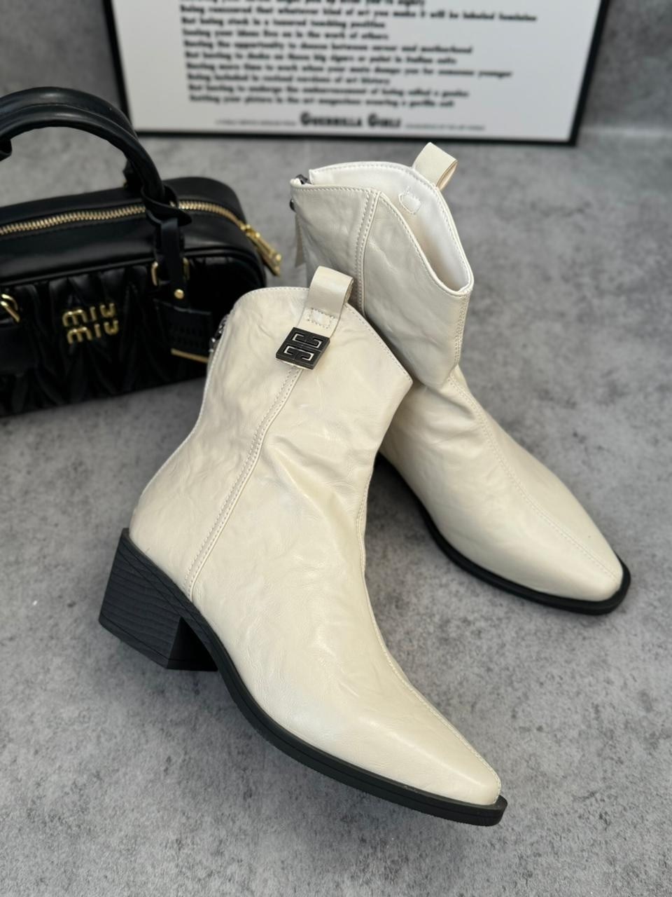 женские ковбойские сапоги,женские ботильоны,сапоги модные,модные ботильоны,женские ботильоны с острым носком