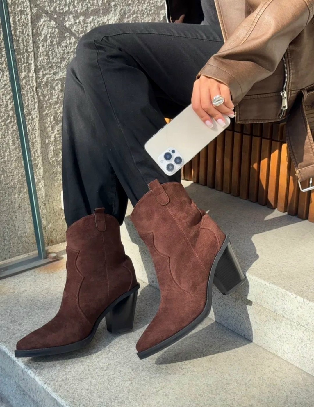 ботинки казаки замшевые демисезонные на каблуке бордовые,сапоги-казаки натур замша,замшевые шоколадные казаки isabel marant,казаки замшевые эконика,ботильоны демисезонные