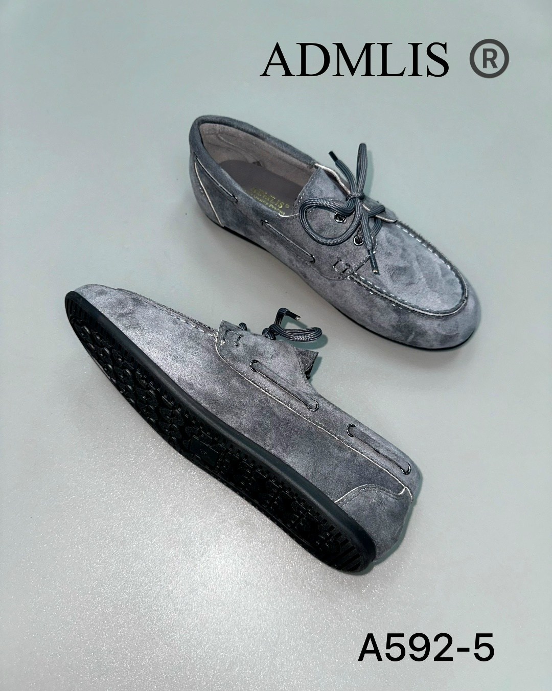 ,женские серые замшевые лоферы loro piana open walk,мокасины loro piana,замшевые мокасины,замшевые лоферы