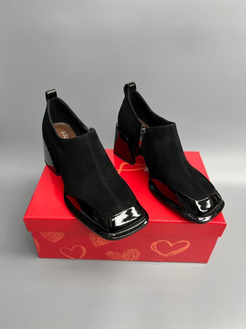 ,ботильоны женские,замшевые ботильоны на каблуке,женская ,замшевые ботильоны на узком каблуке черный цвет lime