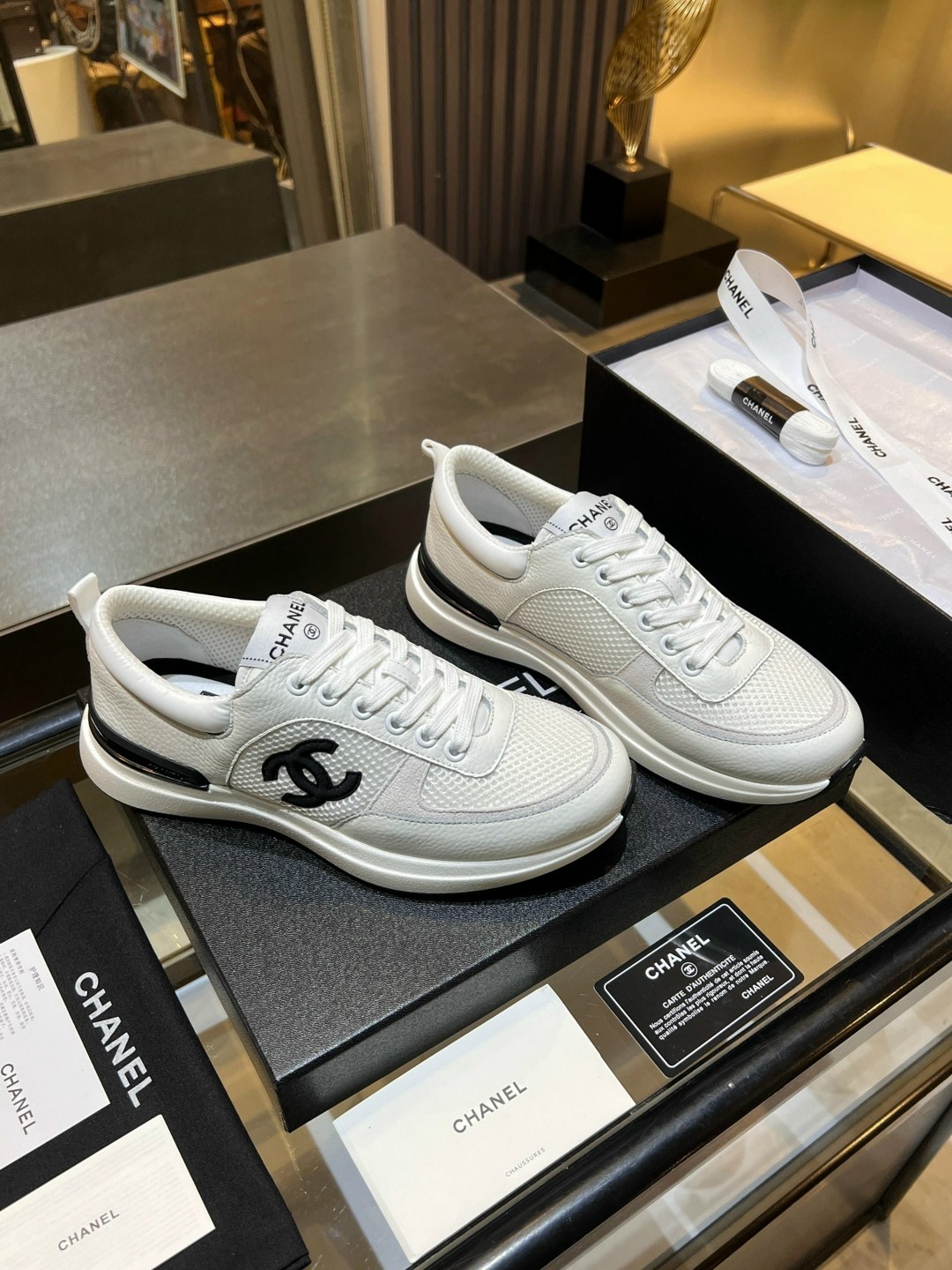 кроссовки женские chanel,chanel кроссовки,кроссовки шанель 2026,шанель кроссовки цум,брендовые кроссовки chanel