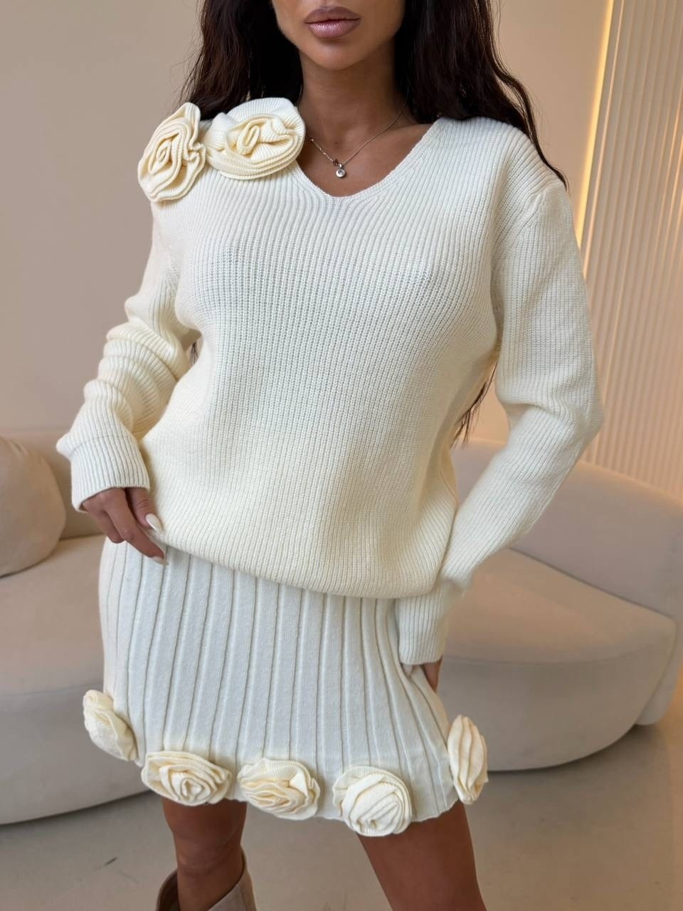 костюм с юбкой плиссе вязаный yay clothes,женский костюм комплект джемпер с юбкой,трикотажный костюм,костюм с юбкой,вязаный костюм с юбкой