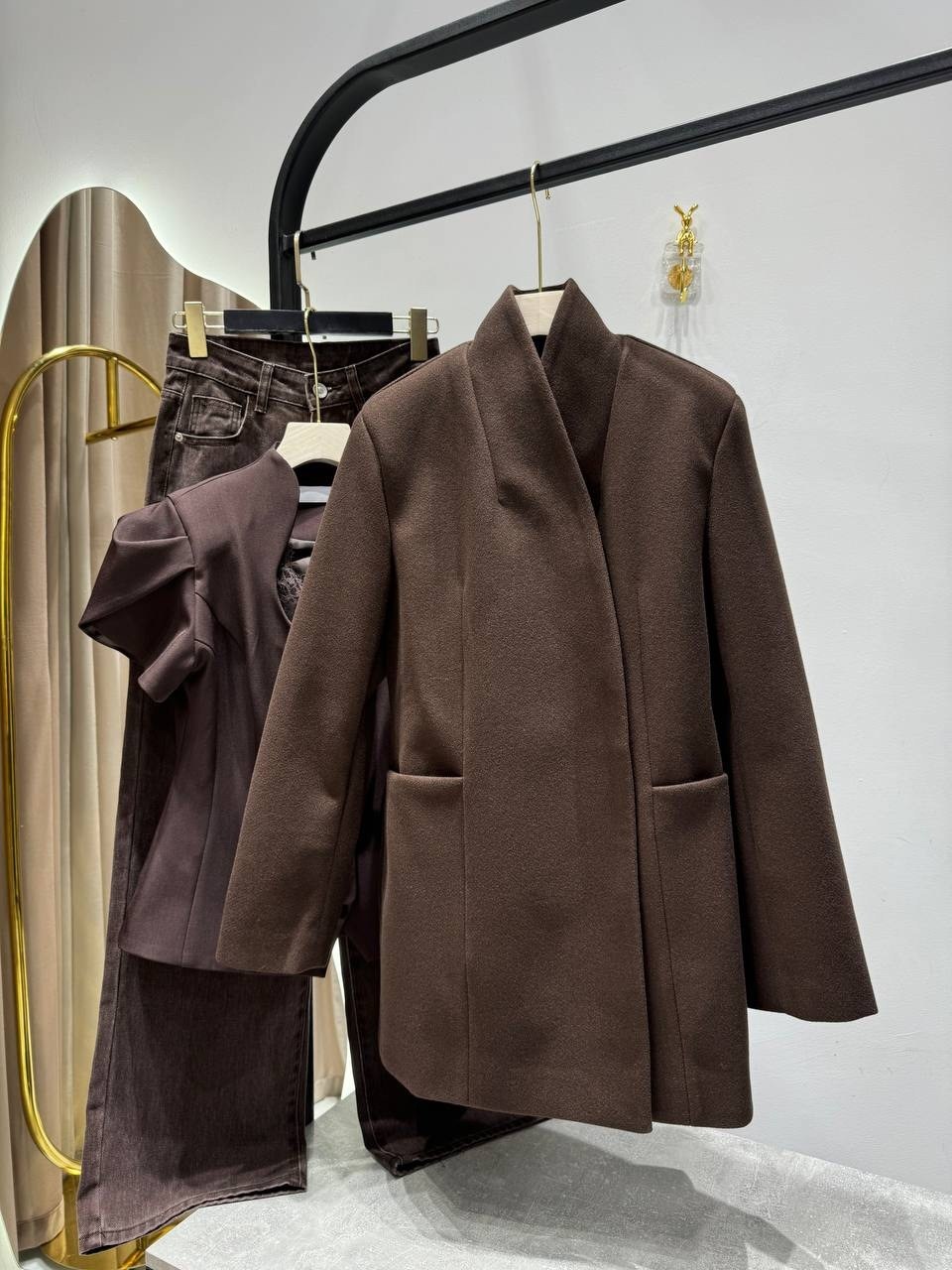 пальто nur черный,женское пальто,balenciaga черный шерстяной жакет/пиджак hourglass для женщин,полупальто пиджак приталенный тренд 2025 koko be trende,пальто пиджак