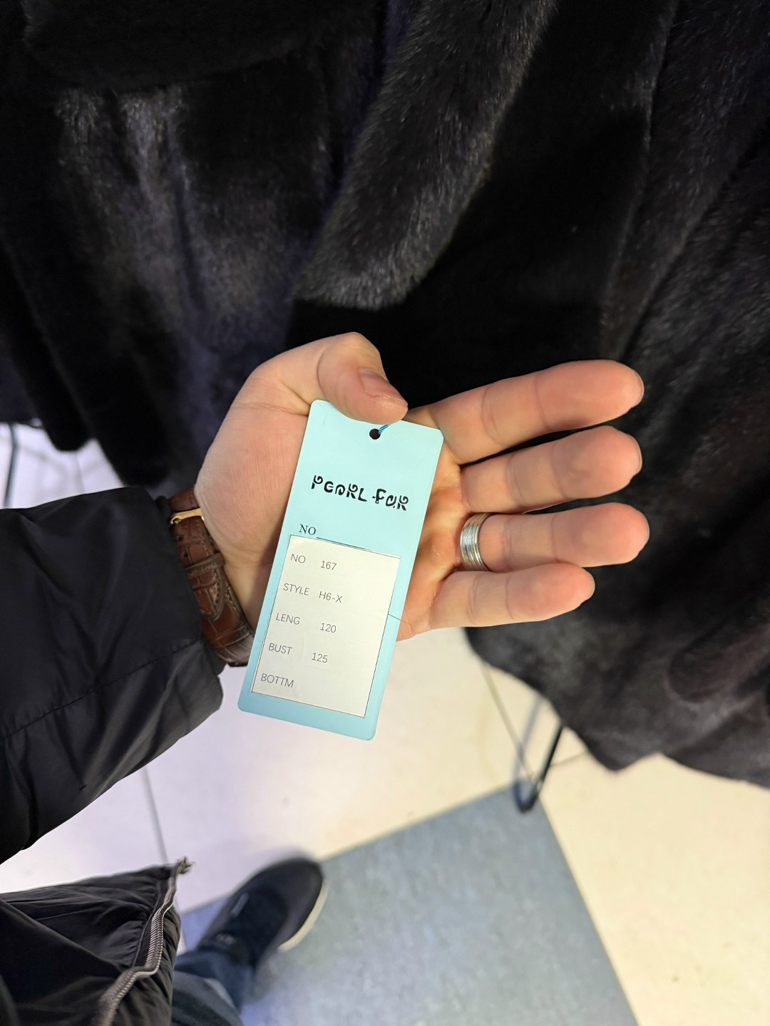 норковая шуба с соболиным воротником,норковая шуба с соболем,шуба из норки nafa черная с капюшоном из соболя,шуба норковая,шуба норковая с английским воротником из соболя