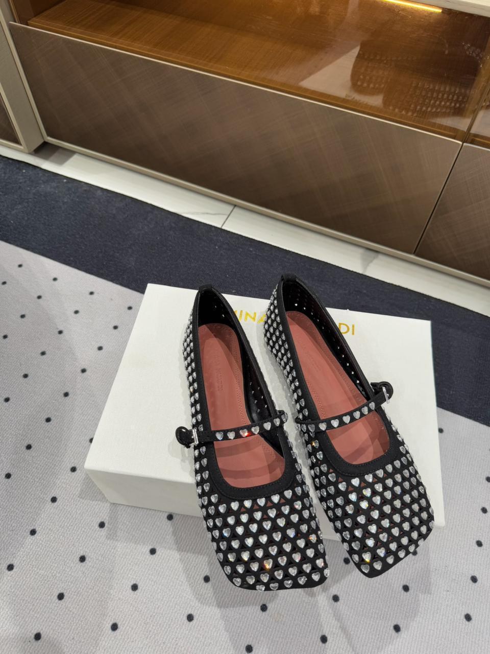 балетки miu miu 2026,балетки женские,балетки на плоской подошве,балетки,балетки alaia