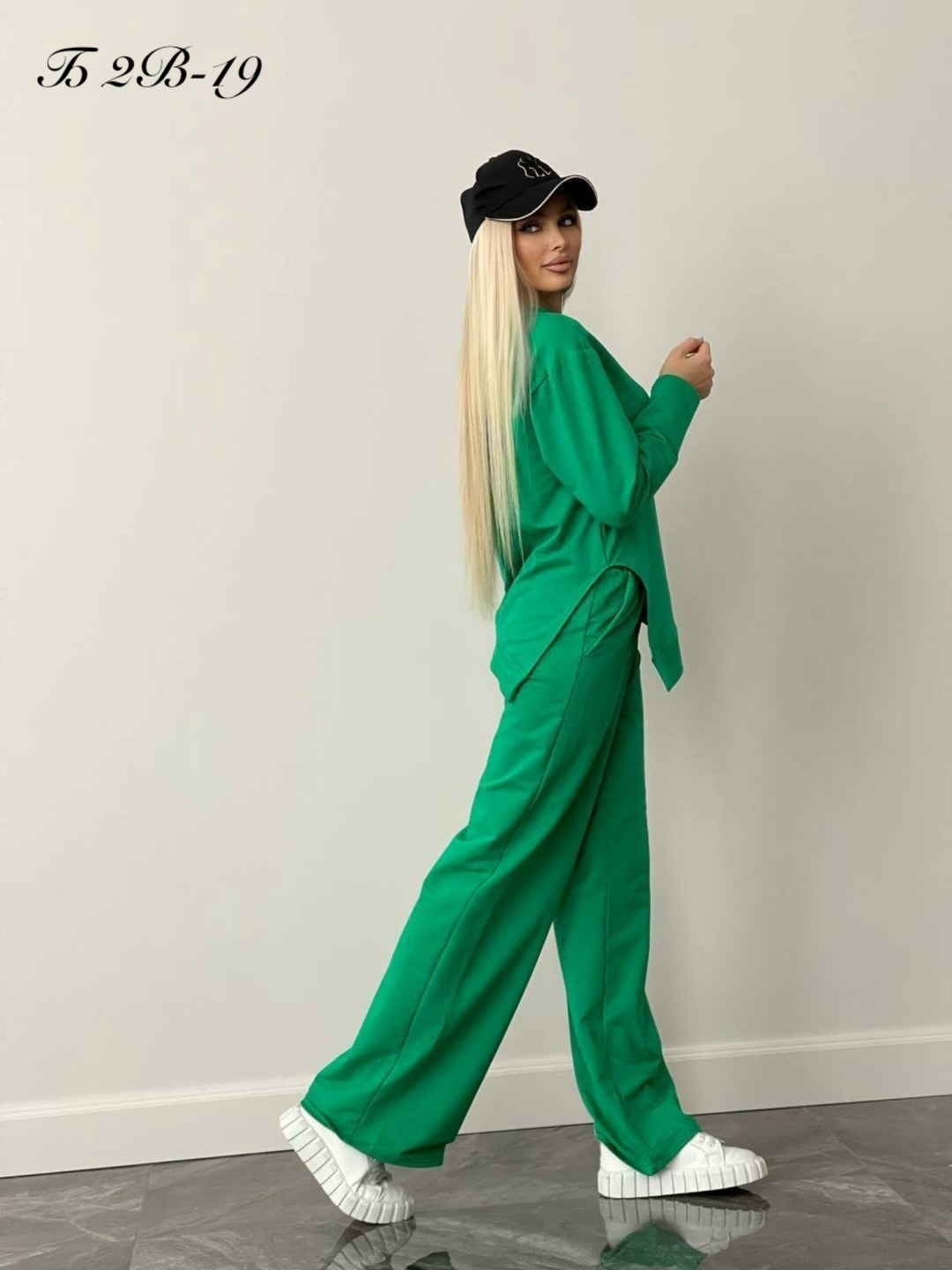 трикотажный костюм,женский костюм,женский костюм двойка,женский трикотажный костюм,костюм с брюками