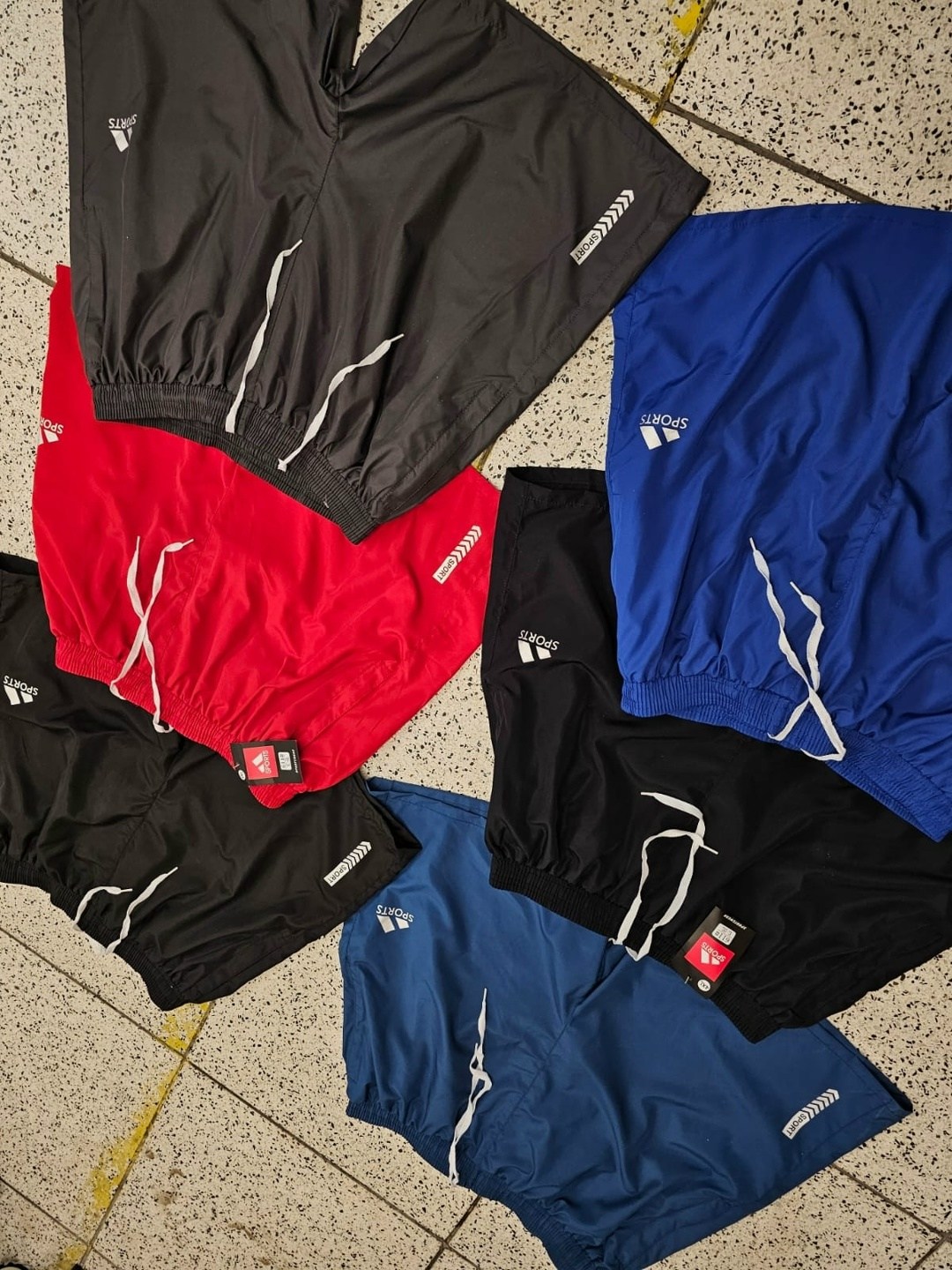 шорты мужские,шорты мужские спортивные,спортивные шорты,шорты для мужчин,шорты