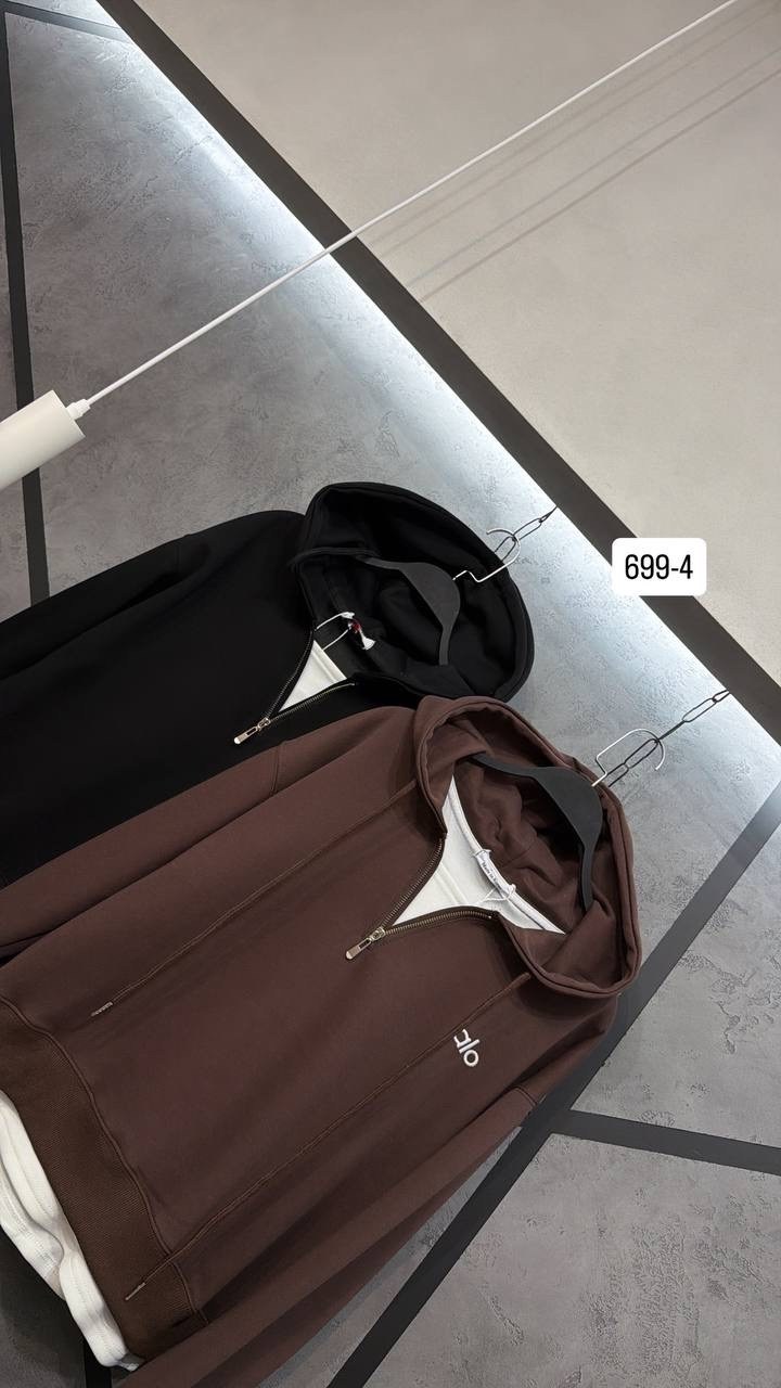 кофта женская,толстовка,спортивный костюм brunello cucinelli,кофта трикотаж,толстовка owens с капюшоном в темном стиле