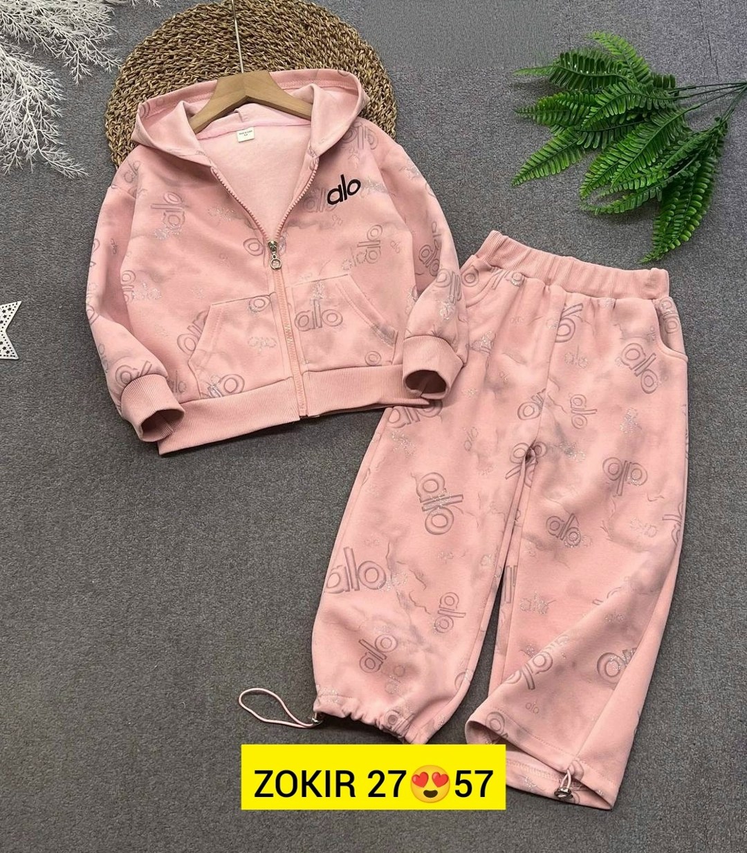 спортивный костюм для девочек,костюм для девочек,костюм спортивный,детские костюмы,костюм детский