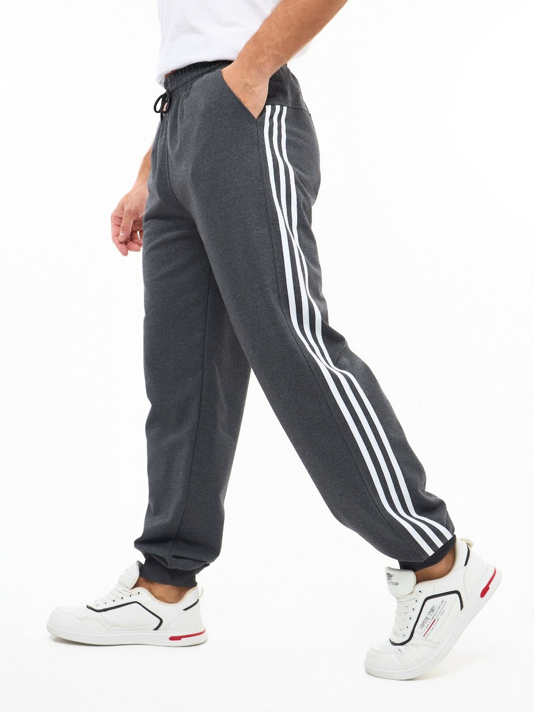 брюки спортивные,спортивные джоггеры,брюки спортивные мужские,штаны спортивные,мужские спортивные штаны
