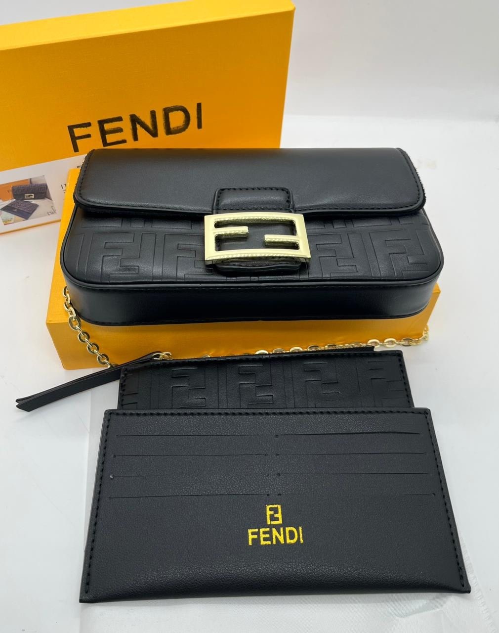 fendi сумка,fendi сумка fendi,сумка fendi baguette,женская сумка fendi,fendi сумка на плечо